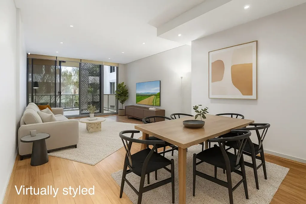 Mascot 2Moenga Sunny dual level apartment in fantastic locale