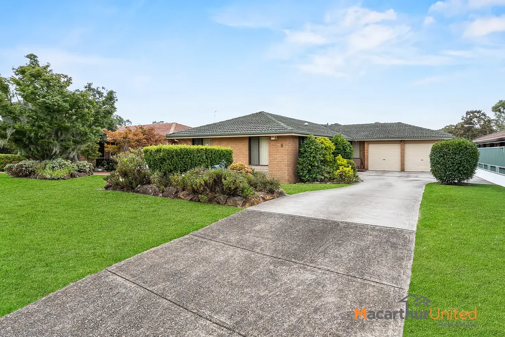8 Renault Pl, Ingleburn, NSW 2565