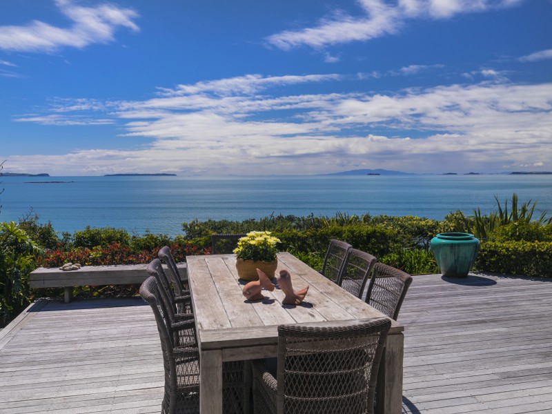 2/43 Rothesay Bay Road, Rothesay Bay, Auckland - North Shore, 4 Kuwarto, 0 Banyo