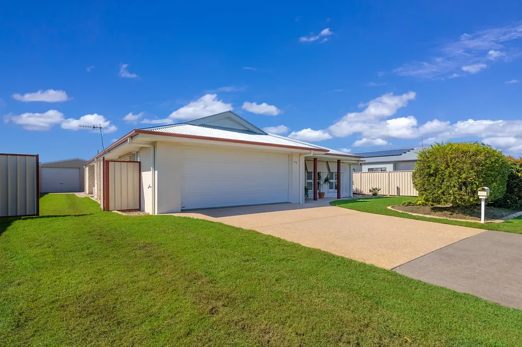 15 Kanimbla Avenue, Cooloola Cove, QLD 4580