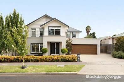 Traralgon 4બેડરૂમ - Statement Living with Prime CBD Location -