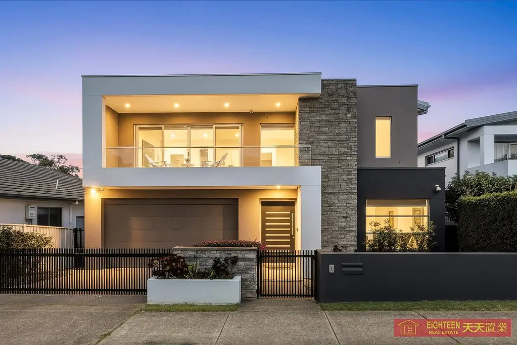 Hurstville 5બેડરૂમ Spectacular architectural design