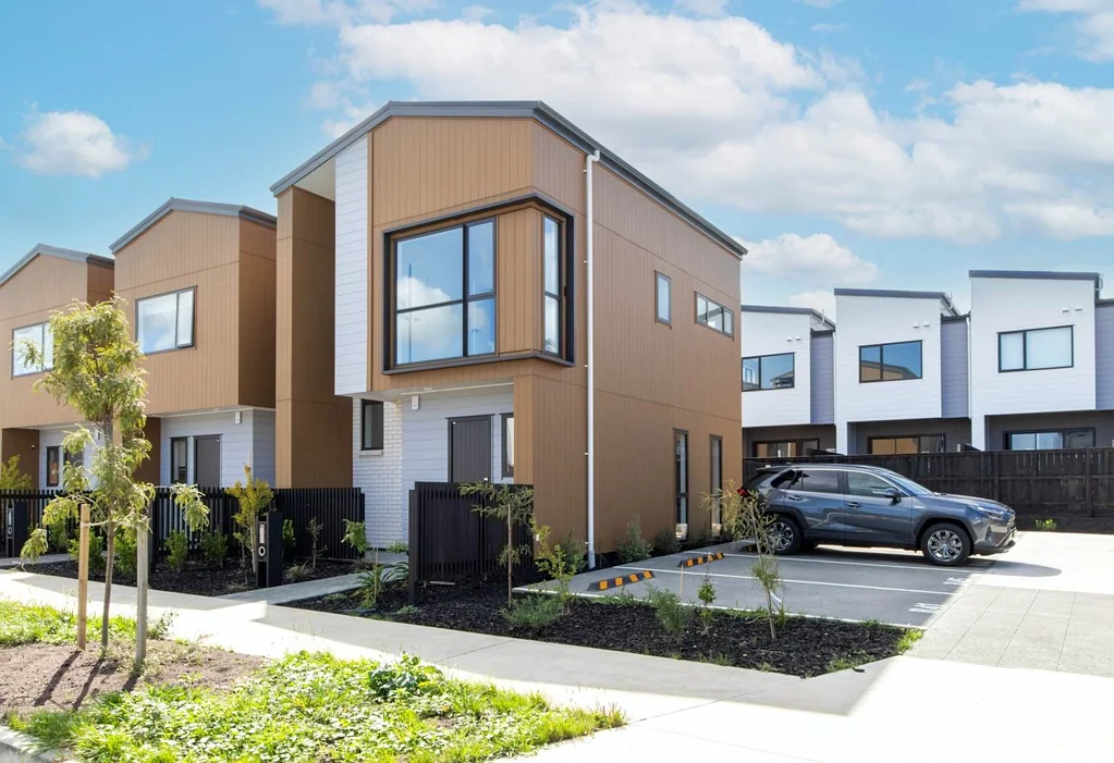 3 Bedroom, modern townhouse