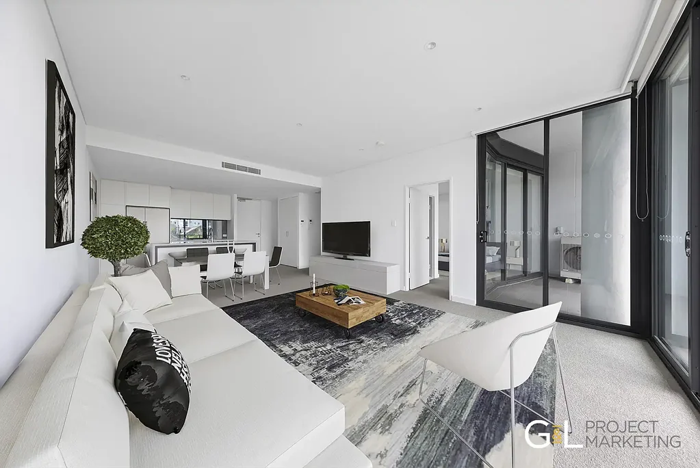 Stunning Apartment moments from the water