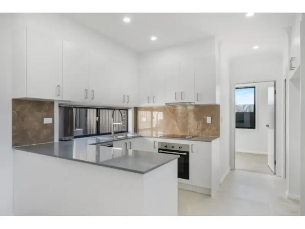 Modern, Private & Perfectly Positioned!
