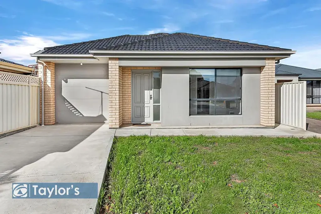 QUALITY 2019-BUILT FAMILY HOME IN A PEACEFUL CUL-DE-SAC