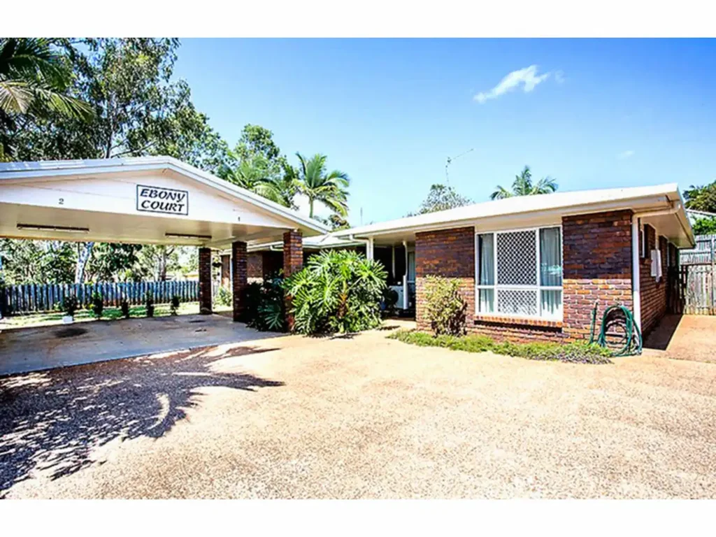 1/5 Jacaranda Avenue, Taranganba, QLD 4703