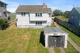80 Andrew Street, Marchwiel
