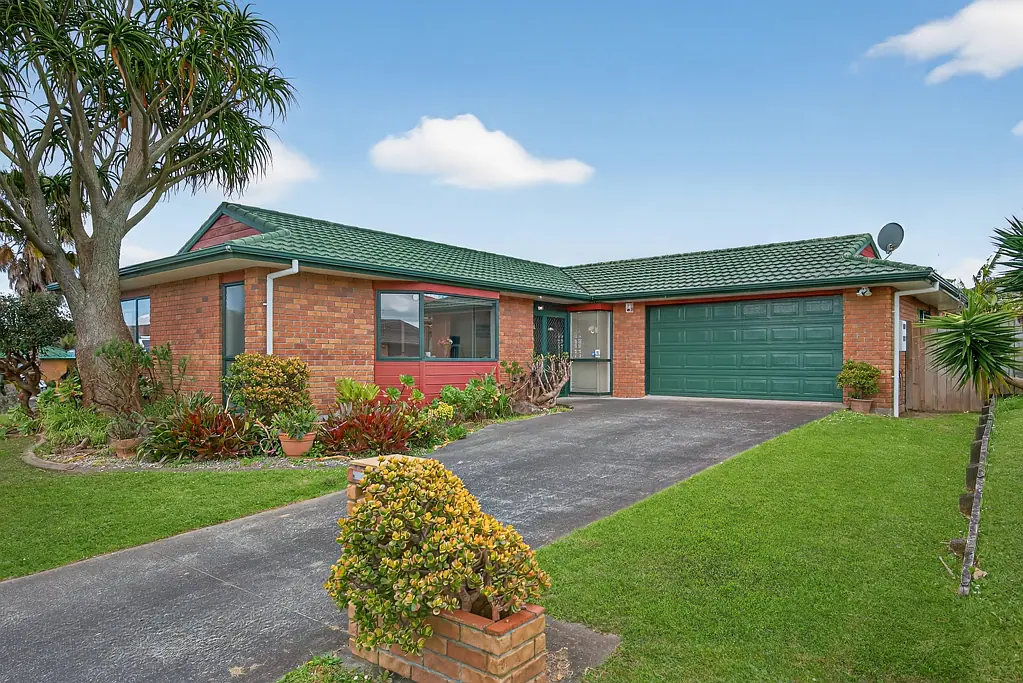 16 Newbegin Place, Weymouth, Manukau City, Auckland