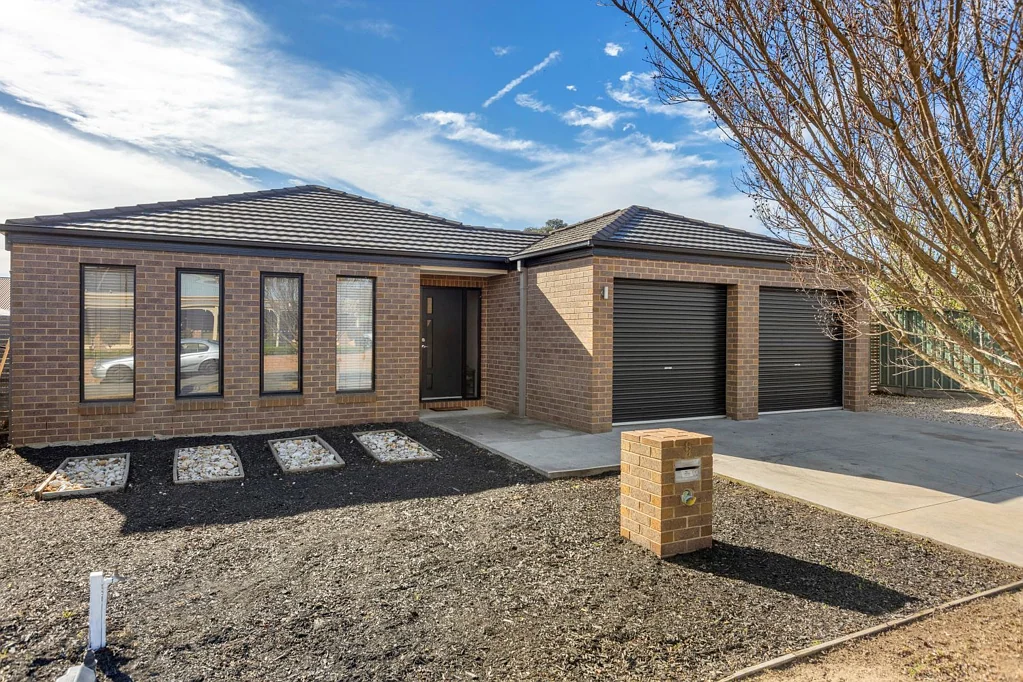 8 Kensington Grove, North Bendigo, VIC 3550