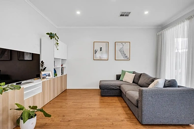 15 Phillip Crescent, Valley View, SA 5093, 3 slaapkamers, 2 badkamers, House