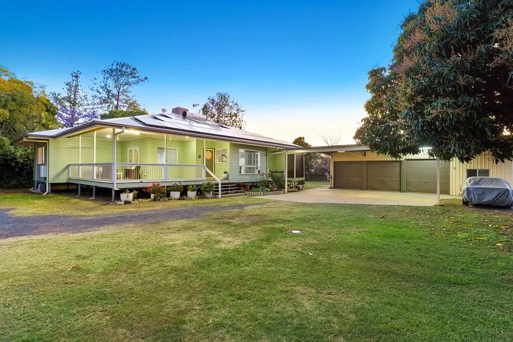 225 Horton Street, Koongal, QLD 4701