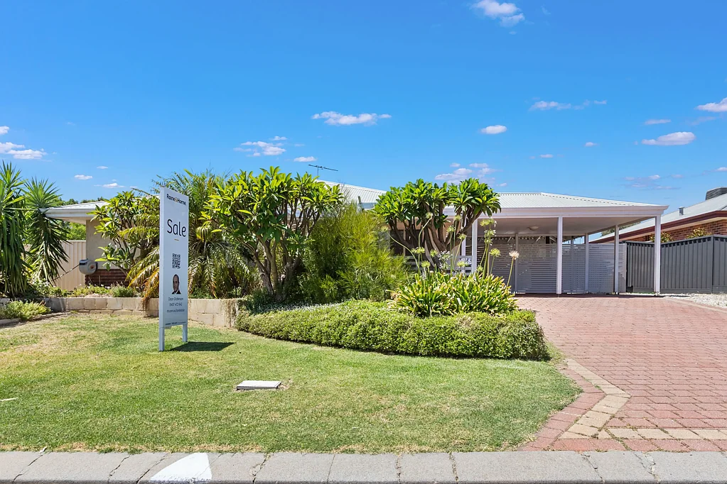47 River Bank Boulevard, South Guildford, WA 6055