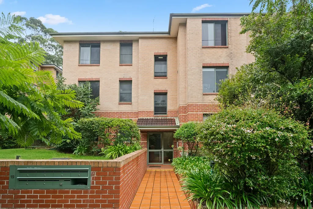 1/19 Water Street, Hornsby, NSW 2077