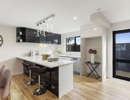 2/273 Mt Albert Road, Sandringham, Auckland City, Auckland, 4部屋, 3バスルーム, Townhouse