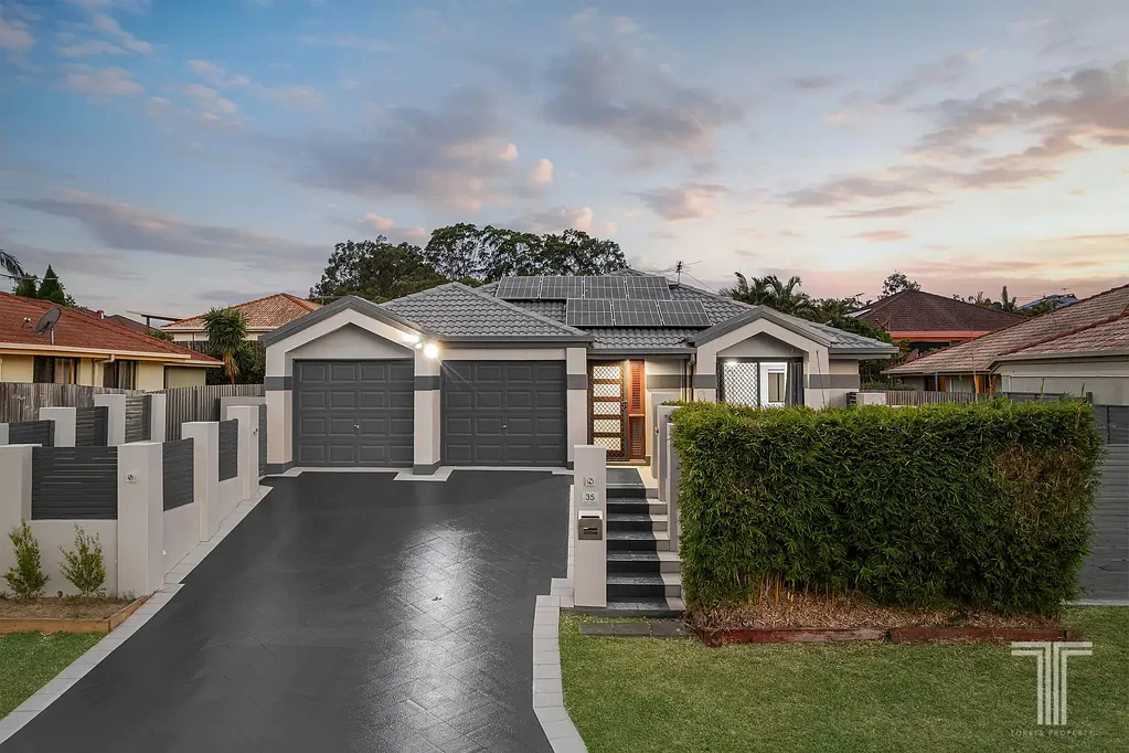 35 Manor Crescent, Wakerley, QLD 4154
