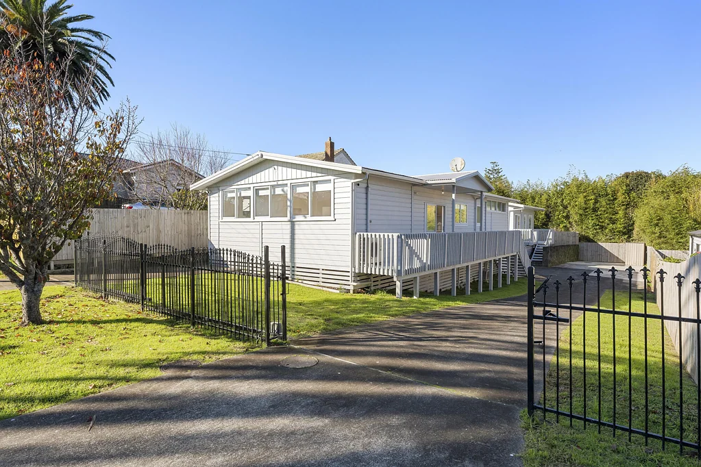 Otahuhu 5Zimmer Big on Space with Future Potential