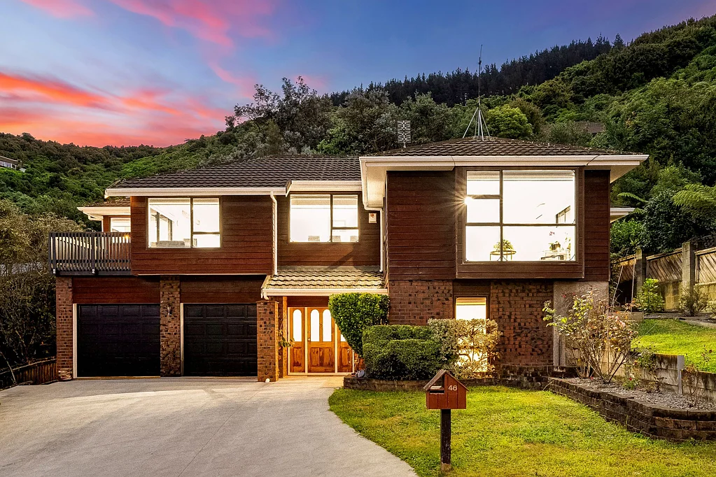 46 Peterhouse Street, Tawa, Wellington