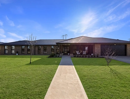 202 Broadhead Road, Spring Flat, NSW 2850, 5部屋, 2バスルーム, House