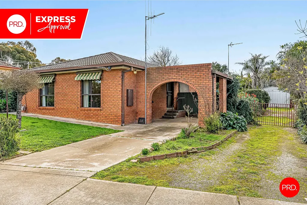 Comfortable Family Living in Convenient Location