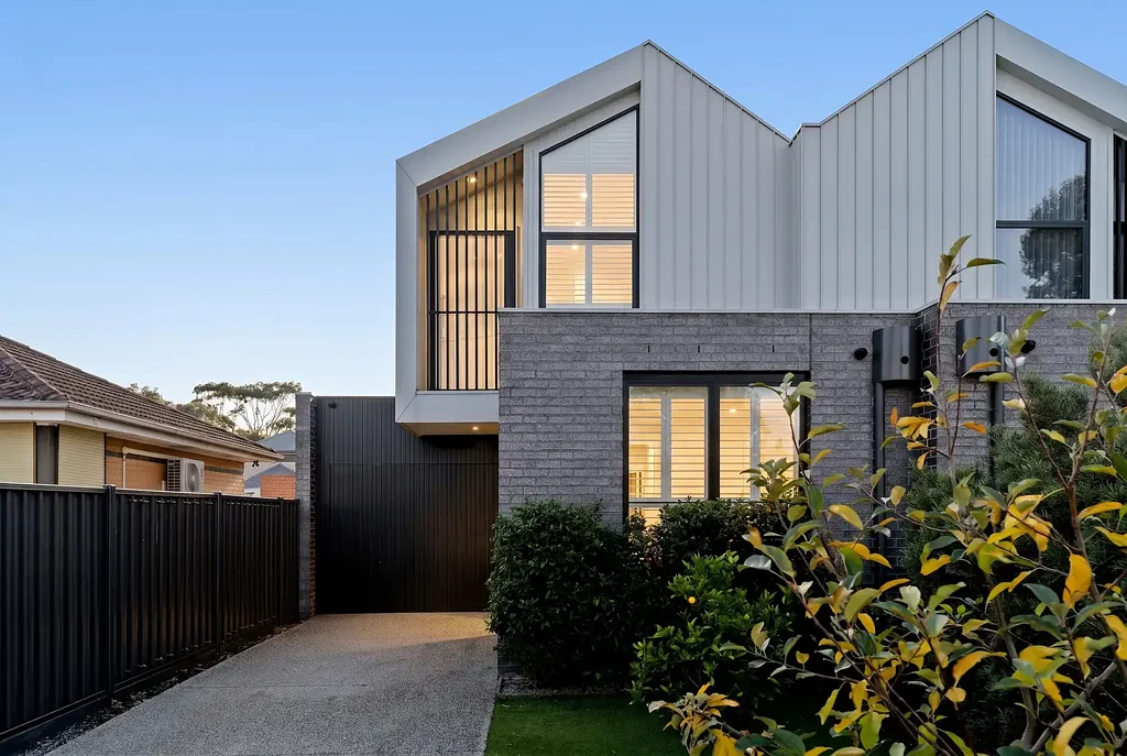 Altona North 4Habitaciones Light-Filled Luxury with Soaring Architectural Dimensions