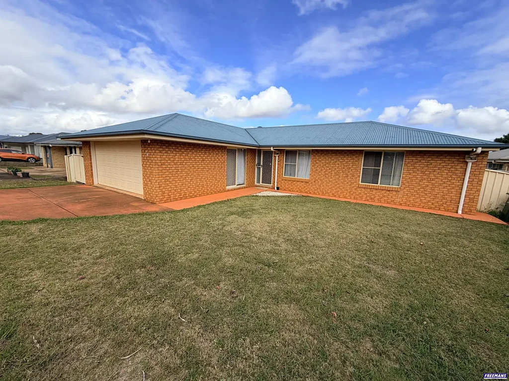 Home in Quiet Location