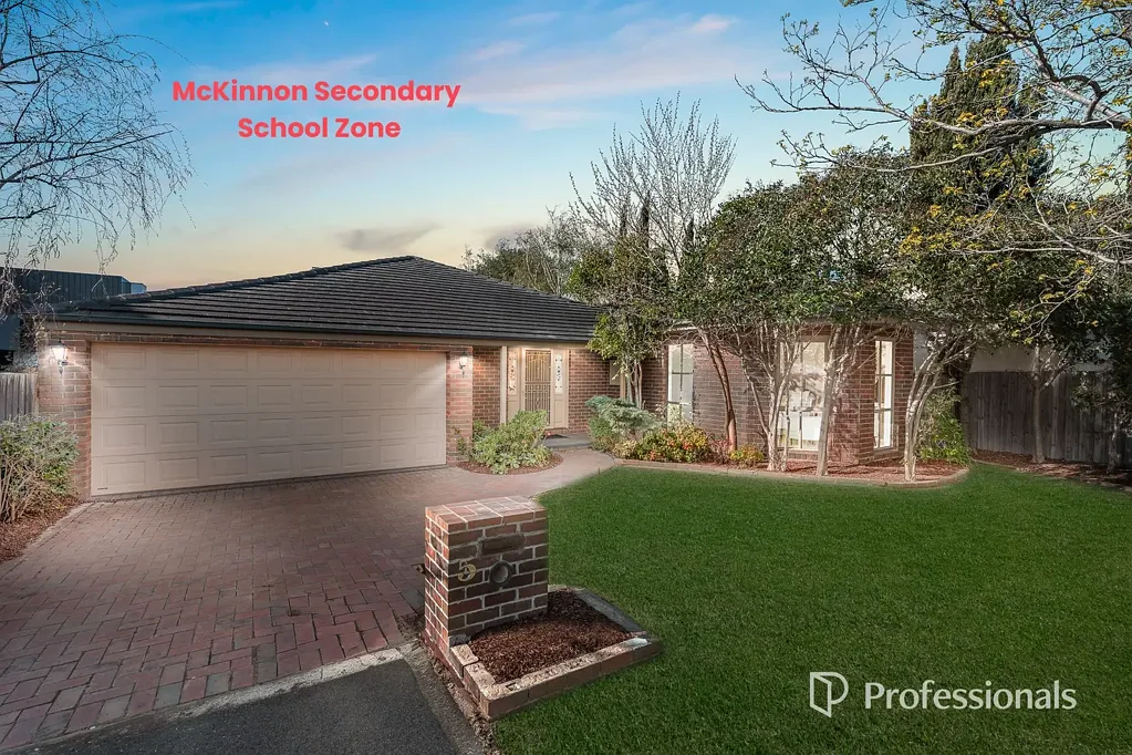 5 Duckmanton Court, Bentleigh East, VIC 3165