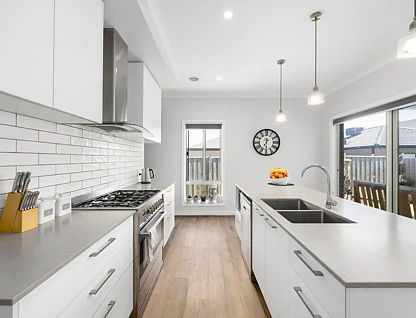 8 Bluegrass Way, Diggers Rest, VIC 3427, 4 ਕਮਰੇ, 2 ਬਾਥਰੂਮ, House