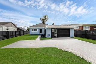 124 Old Wairoa Road, Papakura