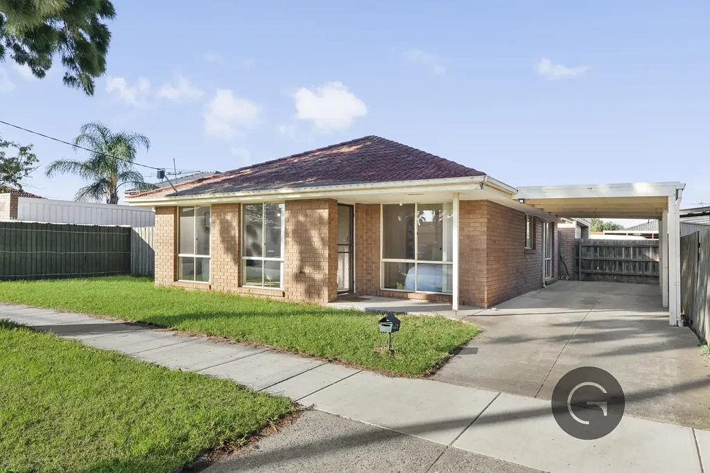 2/32 Hogan Street, Deer Park, VIC 3023