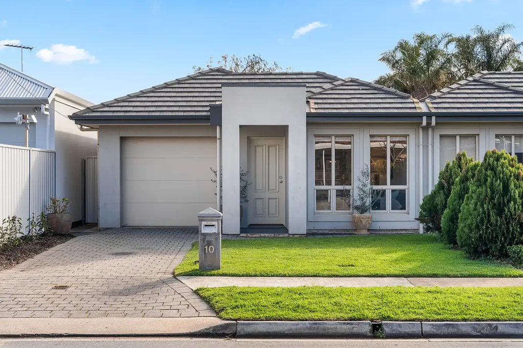 10 Kelvin Avenue, Warradale, SA 5046