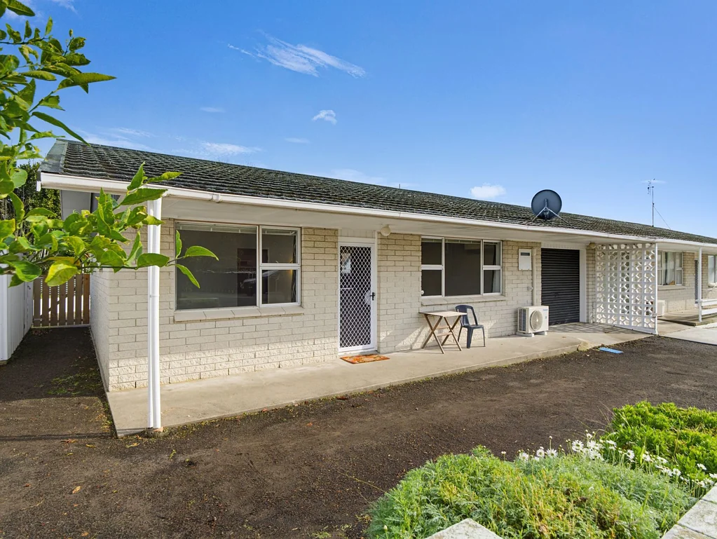 Whakatane 2Phòng ngủ Invest, Nest or Take It Easy on Domain Road