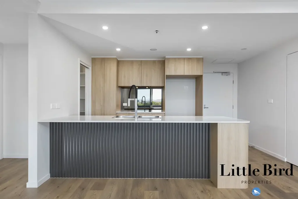 Sophisticated living with spectacular views