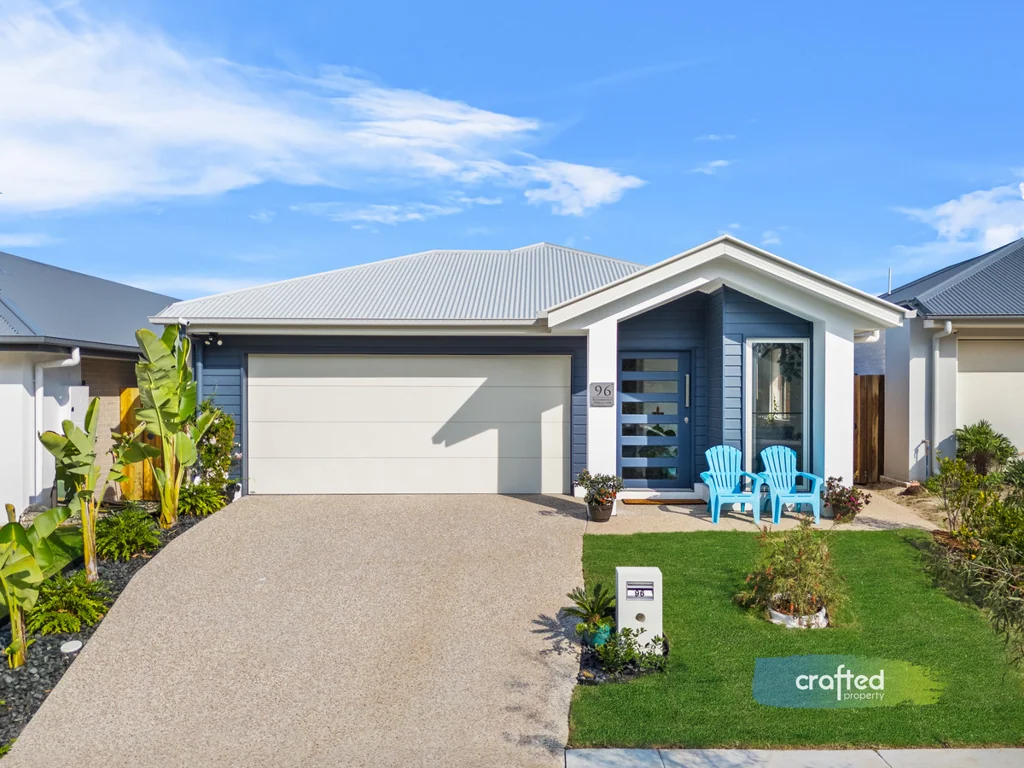 96 Bloomfield Esplanade, South Maclean, QLD 4280