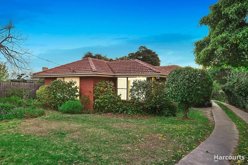Modern Family Living in a Prime Doncaster East Location