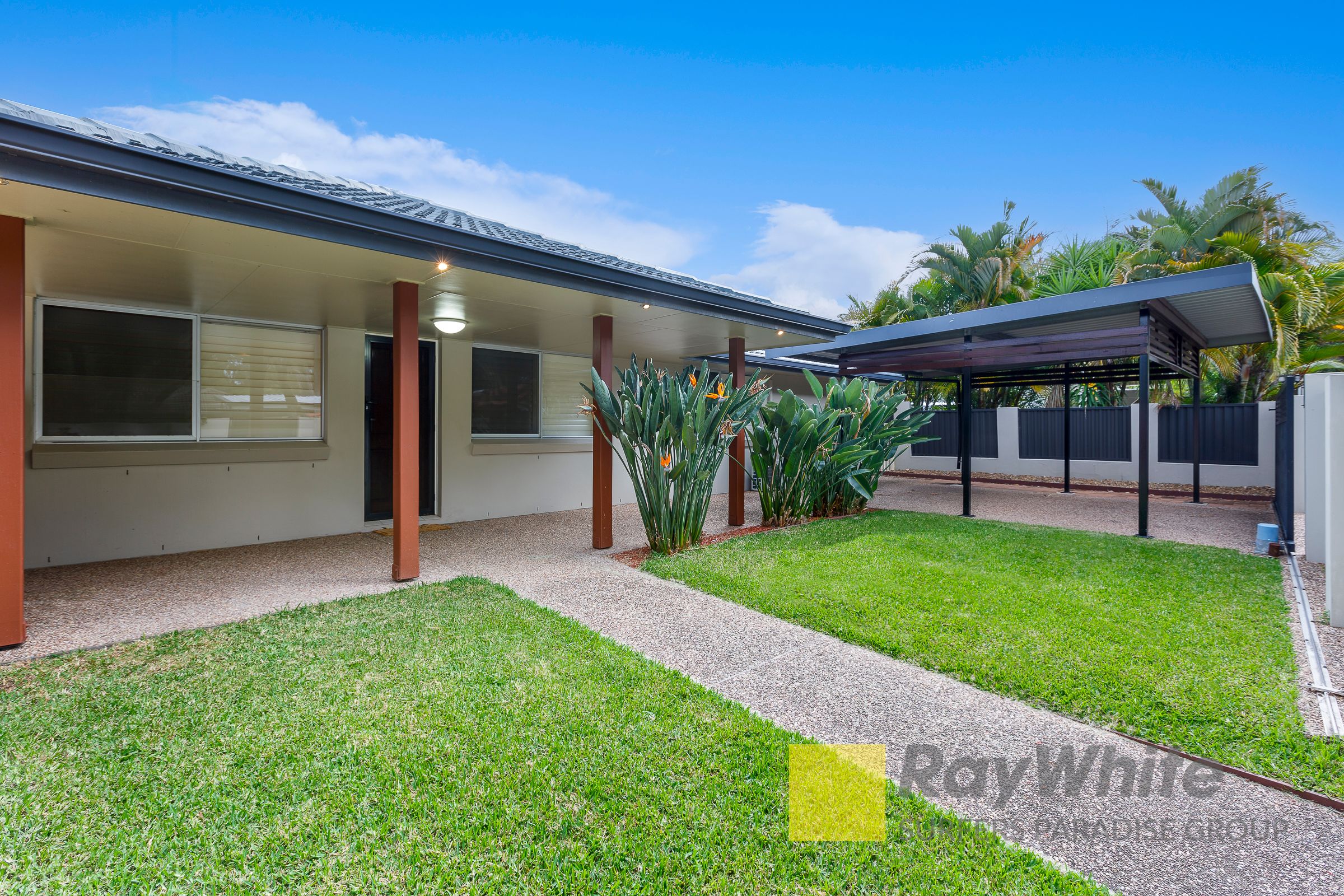 18 LAMBROS DR, BENOWA QLD 4217, 0房, 0浴, House