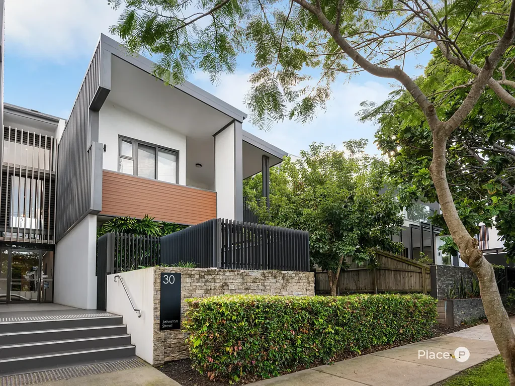 2211/30 Johnston Street, Bulimba, QLD 4171