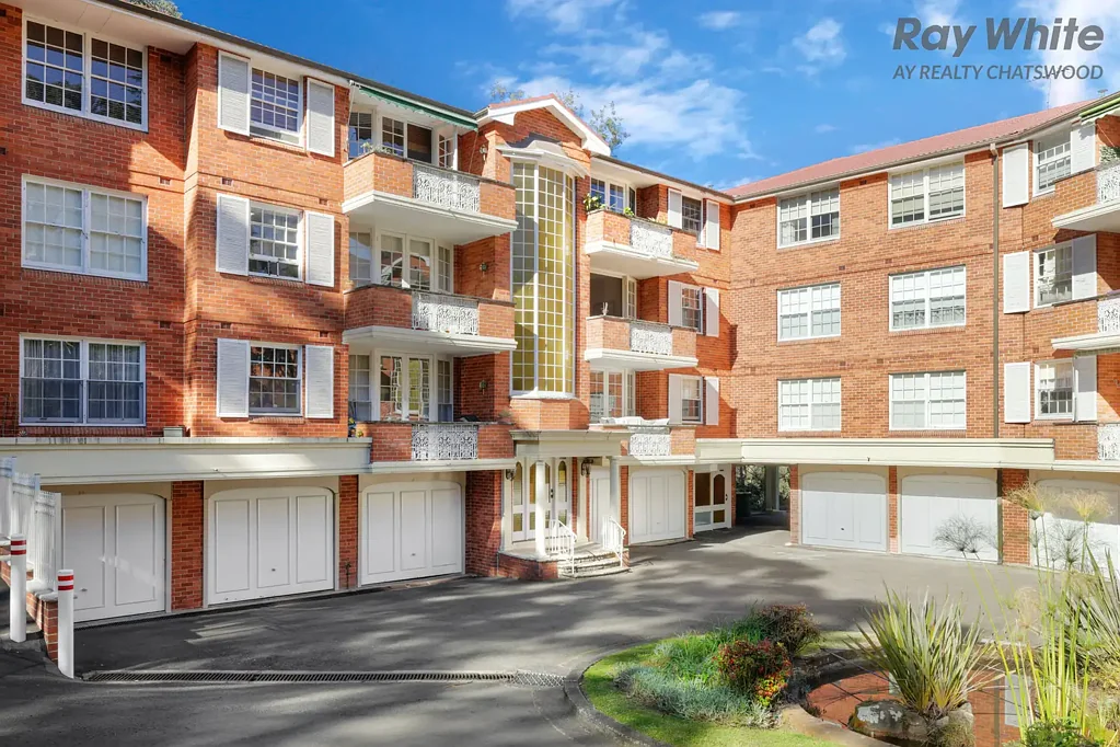 Roseville 2ห้องนอน A Rare Offering, Peaceful and Leafy, Steps to the Station
