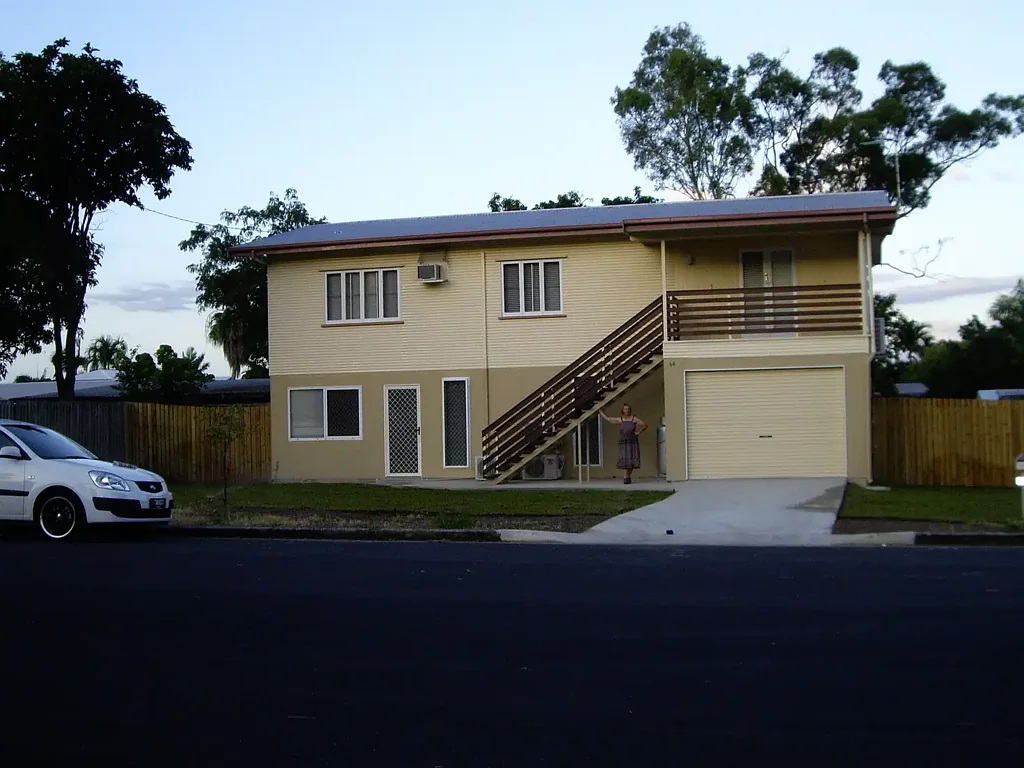 Wulguru 5房  Five Bedroom Queenslander in Wulguru