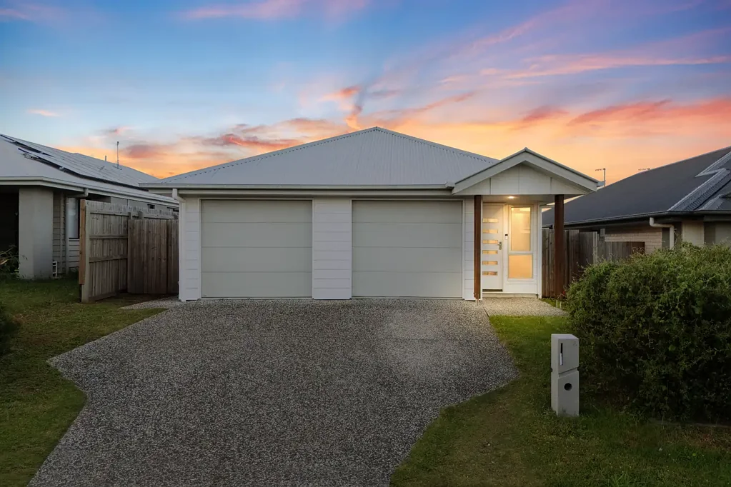 6 Mount Wheeler Street, Park Ridge, QLD 4125
