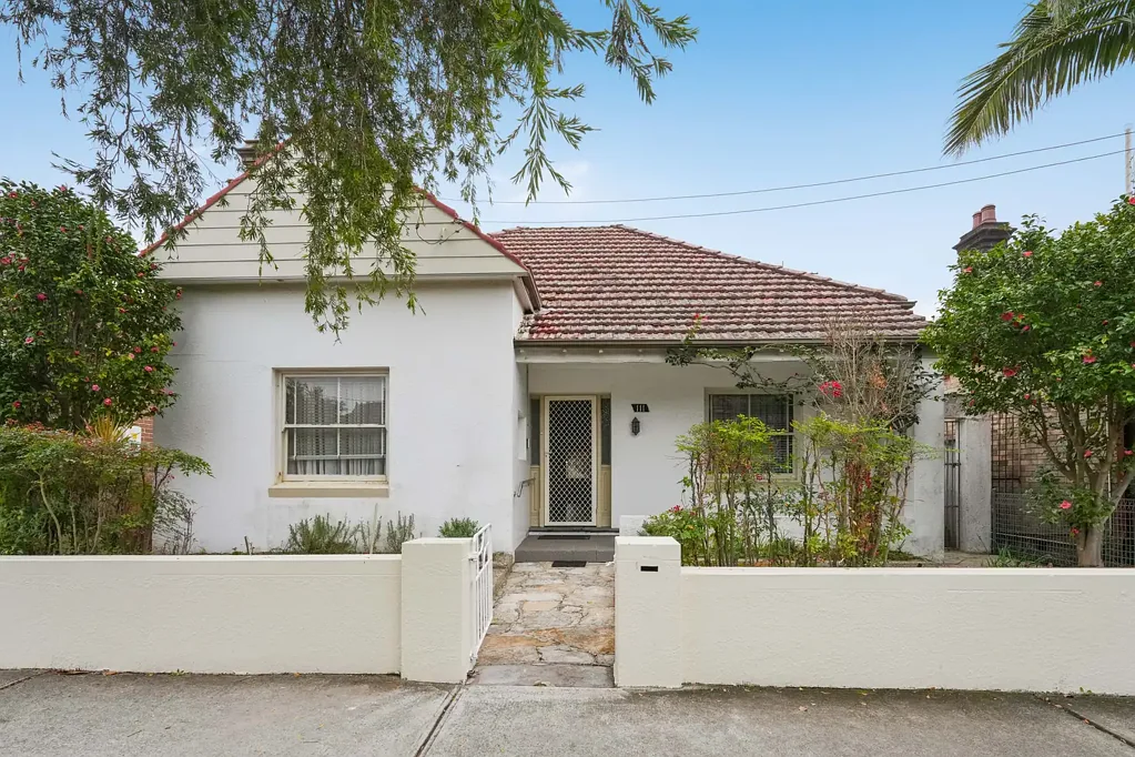 111 Duntroon Street, Hurlstone Park, NSW 2193