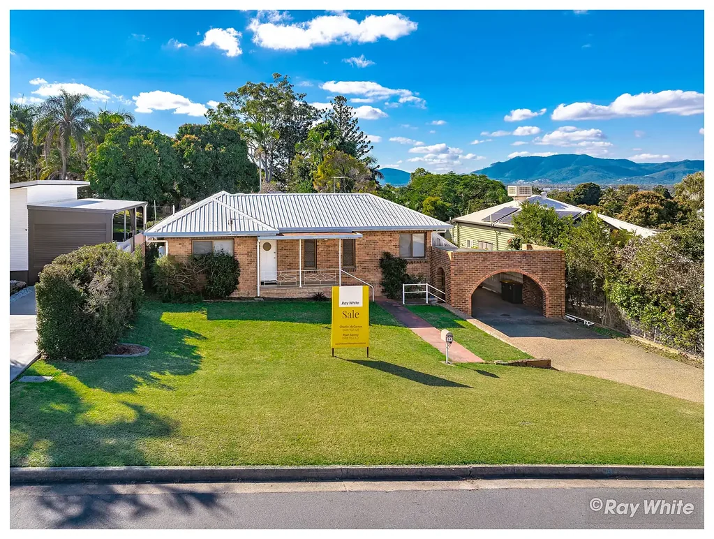 14 Lamington Street, The Range, QLD 4700
