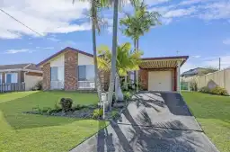 16 MAHENO AVE, Blue Haven