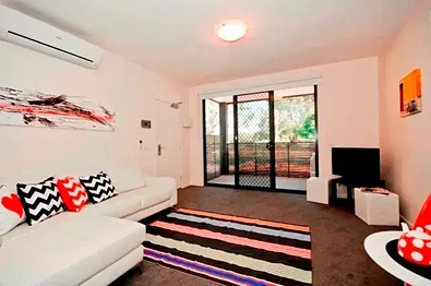 ਰਹਿਣ ਵਾਲਾ ਕਮਰਾ - 1/6 Norton Road, Croydon South, VIC 3136
