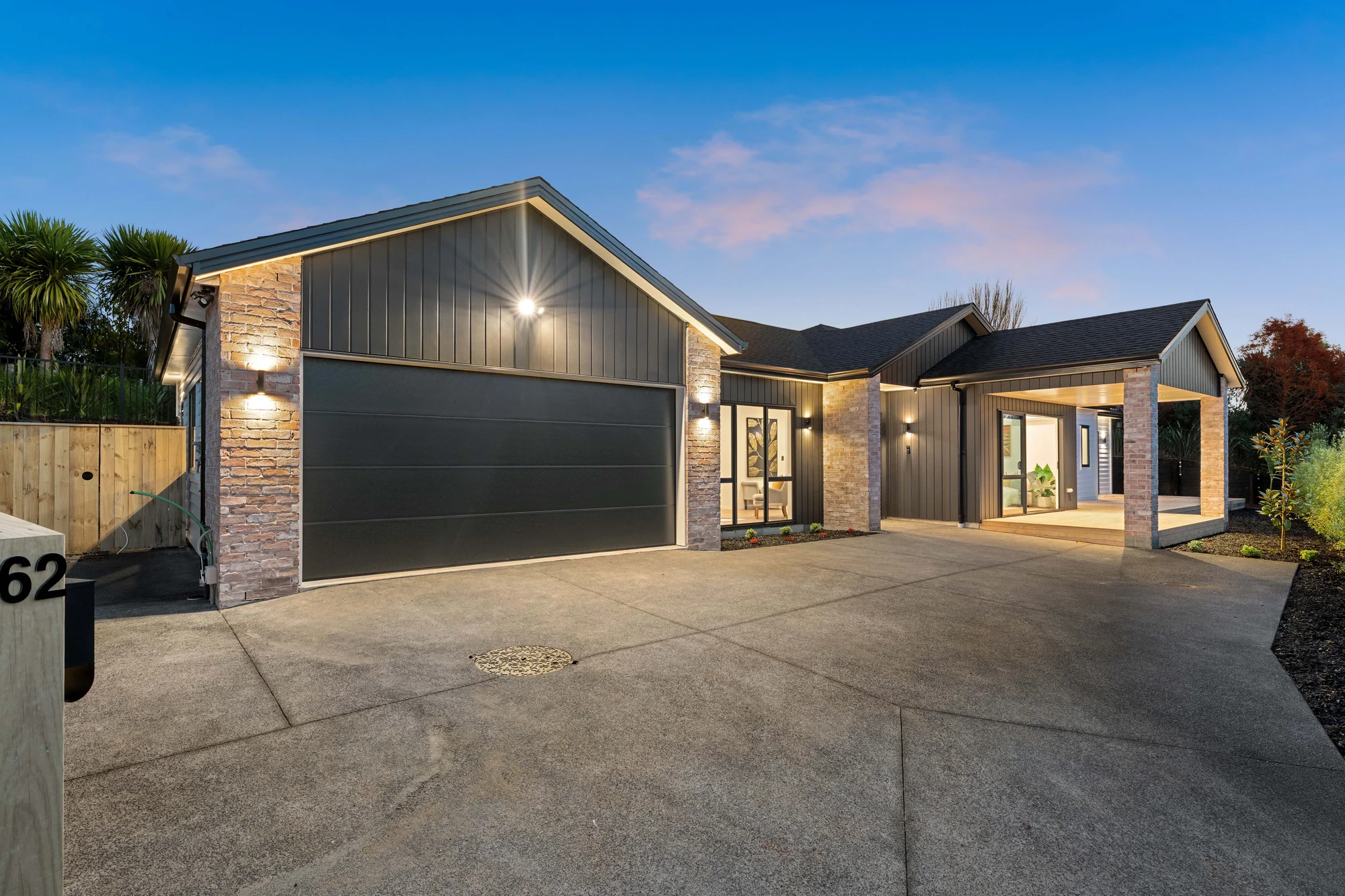 Pukekohe 4침실 Welcome to a home that makes a success statement