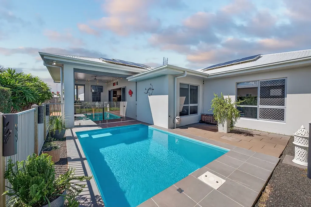 Shaw 4 Bedroom High Ceilings, Poolside Living, Effortless Comfort