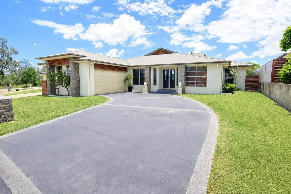 15 Coolibah Drive, Inverell, NSW 2360