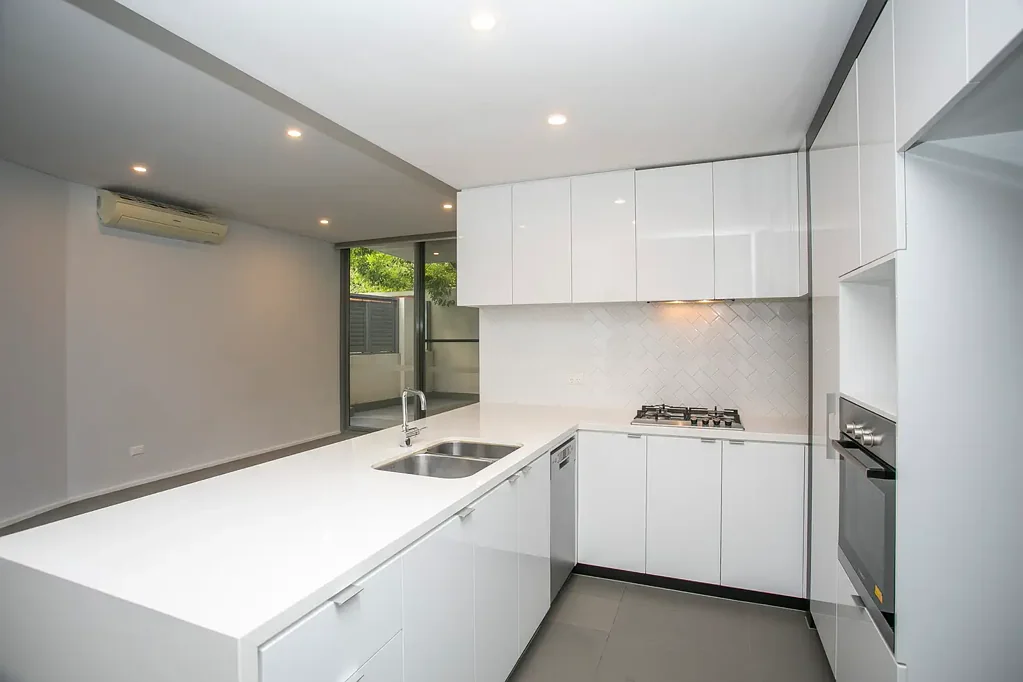 Spacious ground floor apartment in secure complex.