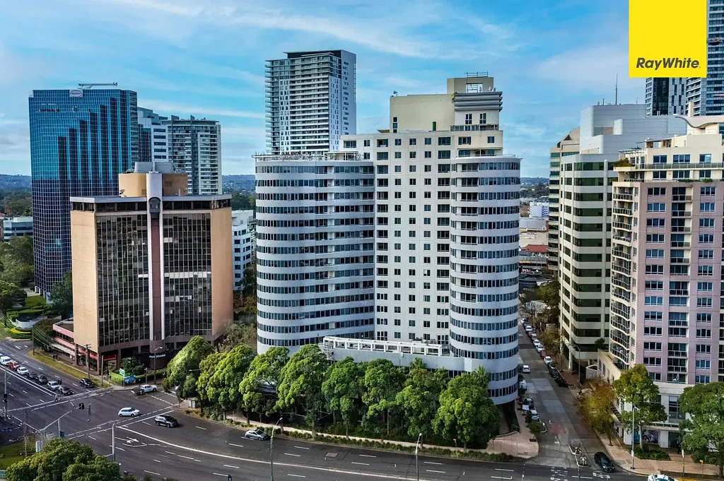 Modern Apartment in the Heart of Chatswood CBD