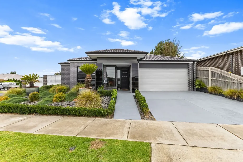 34 Kenilworth Drive, Traralgon, VIC 3844
